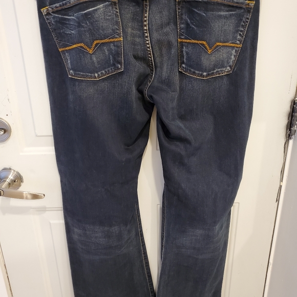 Guess Jeans - Picture 5 of 14